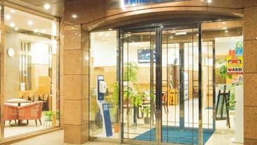 施設の入り口 / 8