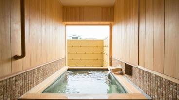 温泉風呂付き和洋室（和室6畳＋ツイン）バスルーム / 6