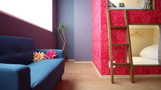 ラグジュアリー ドミトリー ルーム 女性専用 二段ベッド 2名分 (ペット不可)