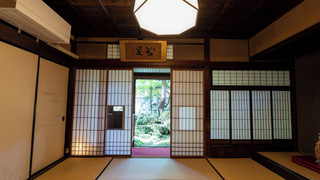 雪見の間　専用トイレ/シャワー付