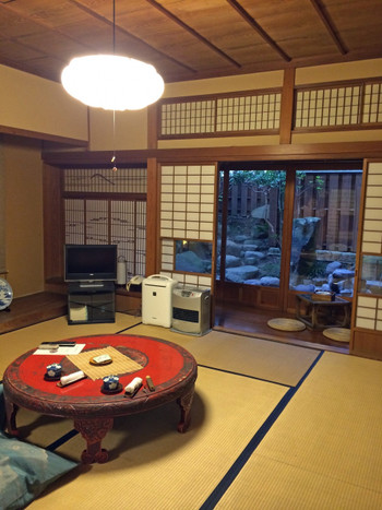 昭和レトロな全6室。古きよき日本の温泉旅館を楽しむ3983454