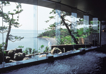 3.施設充実のリゾートホテル「指宿いわさきホテル」　※2025年6月より工事のため休館4281160