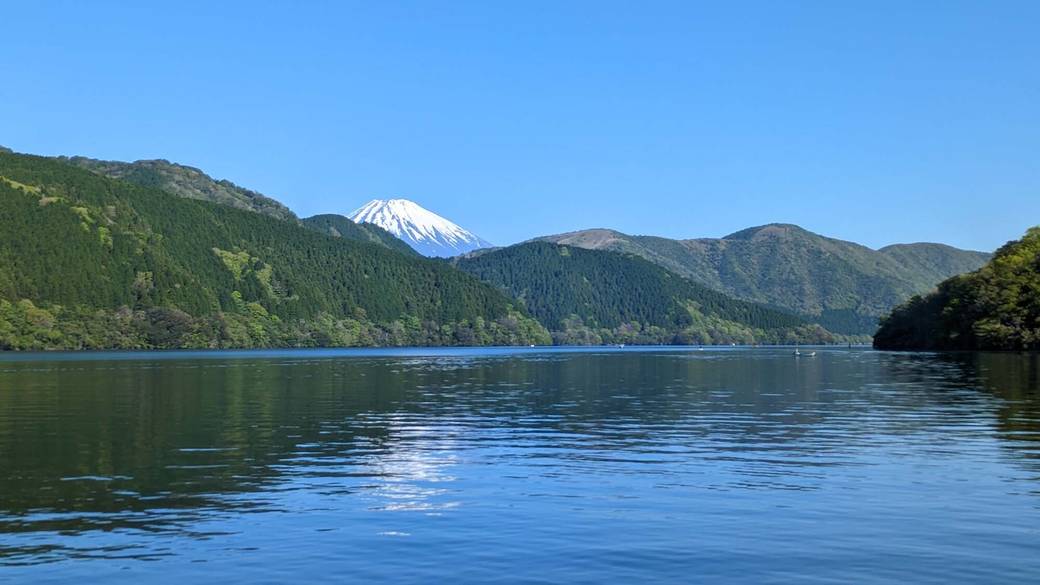 テラスでの休憩や
お庭の散策で気分晴れやか / 2