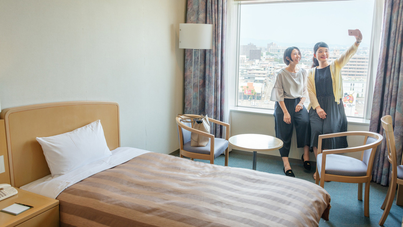 リバーサイドでほんわりくつろぐ「徳島グランヴィリオホテル」4090784