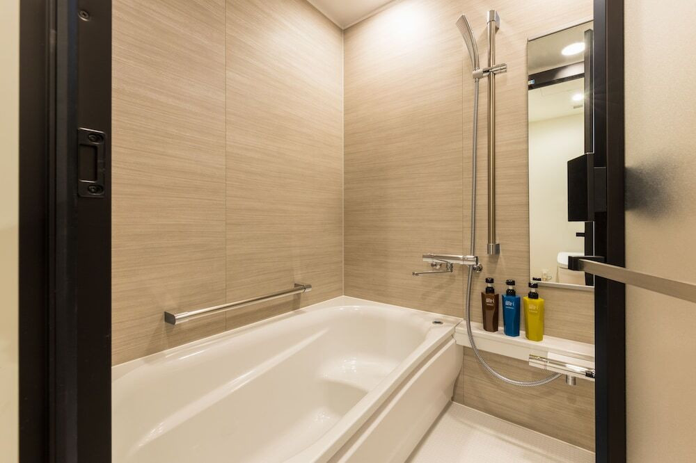 駅チカで観光名所もすぐそこ！洗い場付きバスも言うことナシ♪4285679