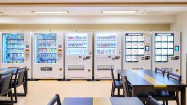 施設内の設備 / 24