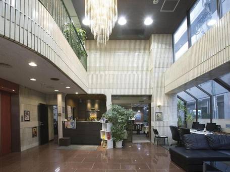 ホテルテトラ鶴見〔旧セントラルプラザホテル〕 / 3