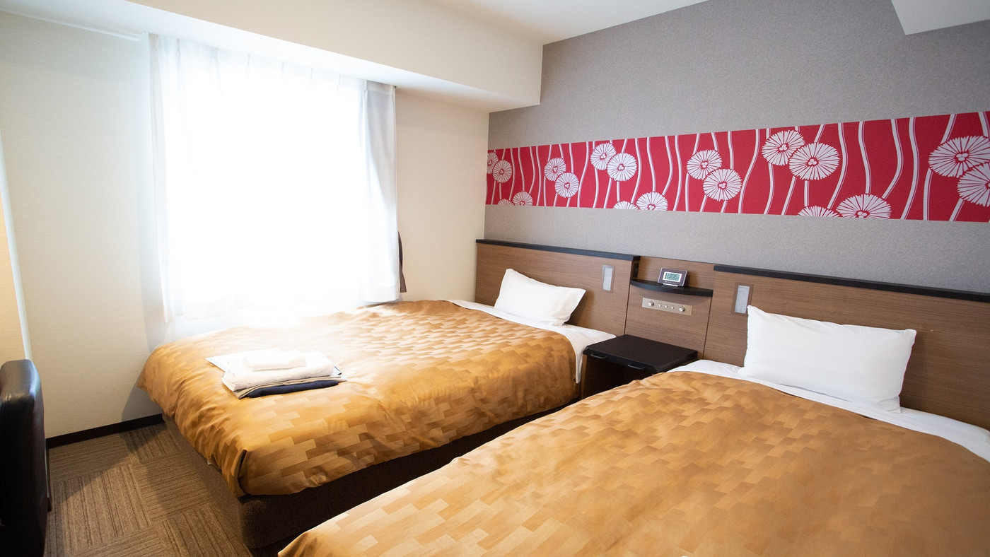 外宮まで徒歩約10分、JR・近鉄「伊勢市駅」まで約2分4280161