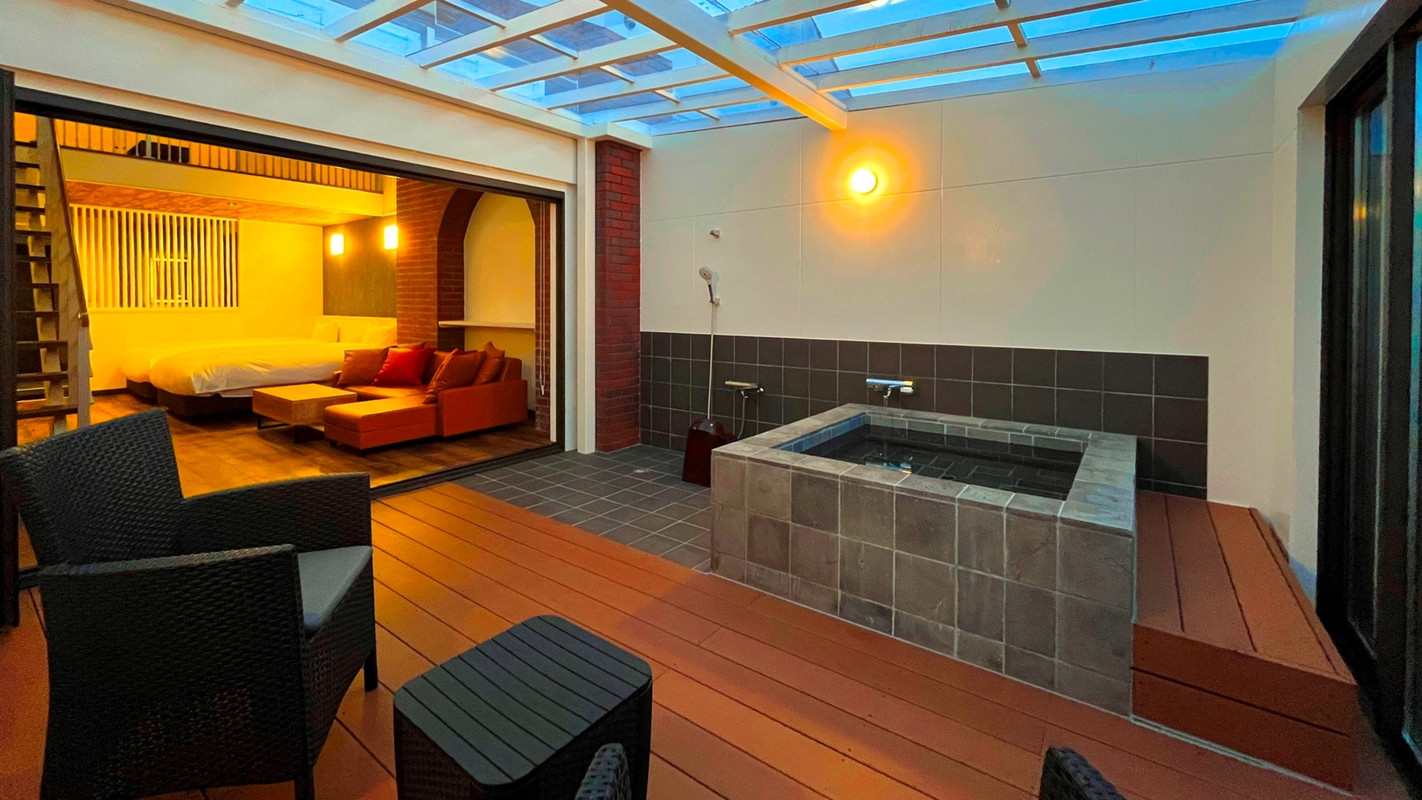 west coast・半露天風呂