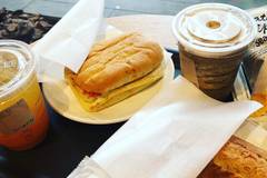 スターバックスコーヒー 新宿中央公園 SHUKNOVA店