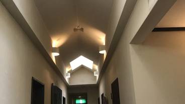 廊下の手すり / 1