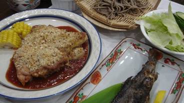 食事・飲み物 / 1