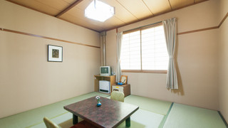 [東館] 和室8畳 (お手洗い, 洗面所なし)