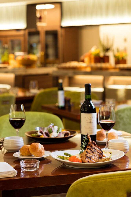 ロビー応接スペース