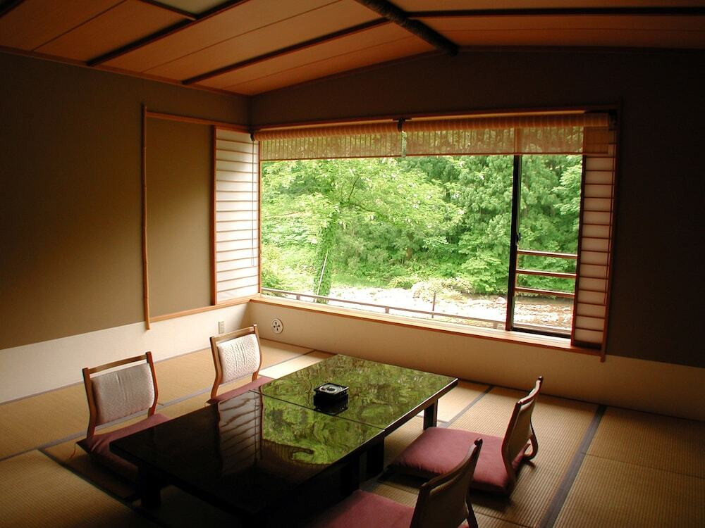 ノスタルジックな雰囲気に和む4072282