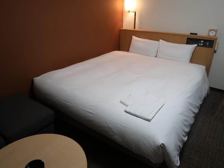 デラックス・ダブル・ルーム（23平米、喫煙）のベッド