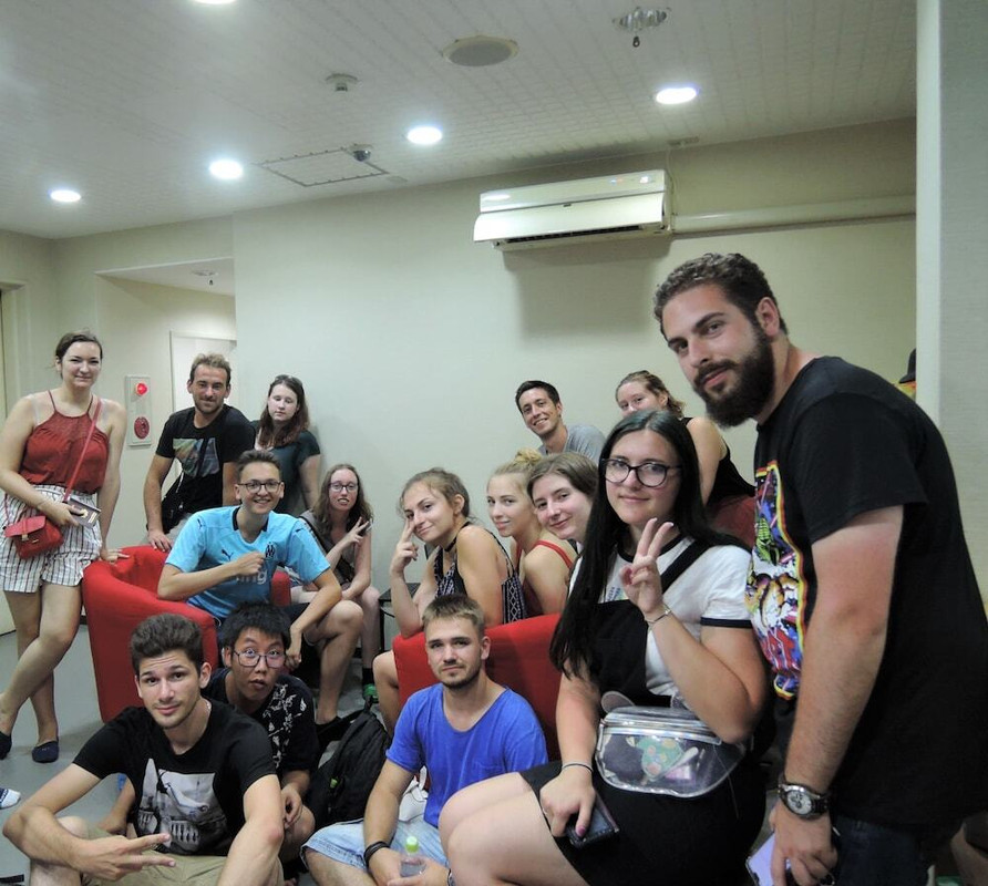 ロビー応接スペース