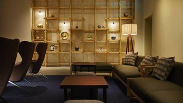 2階フロント・ラウンジ① / 1