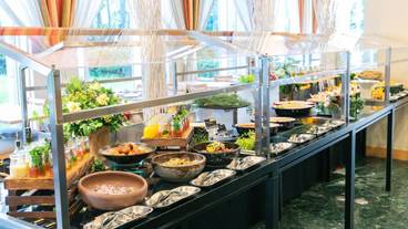 朝食ビュッフェ / 3