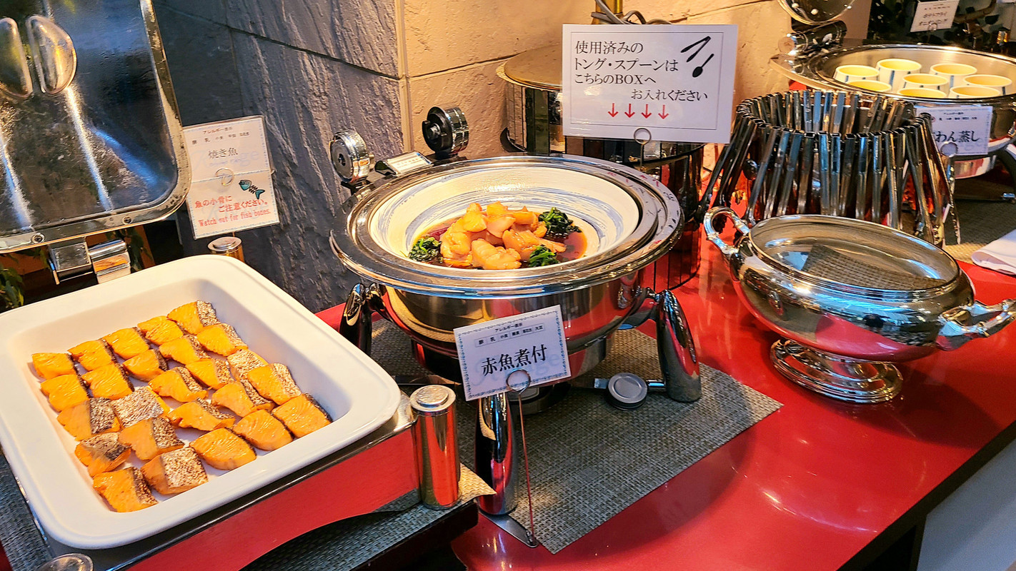 朝食バイキング②