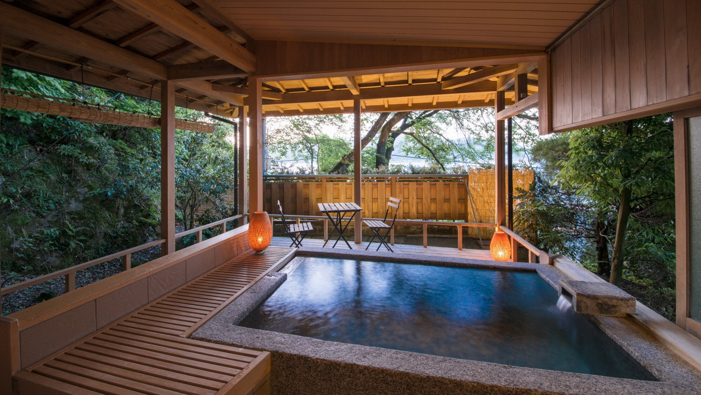 露天風呂付客室や貸切露天も。絶景を眺めまったり過ごす温泉宿4007619