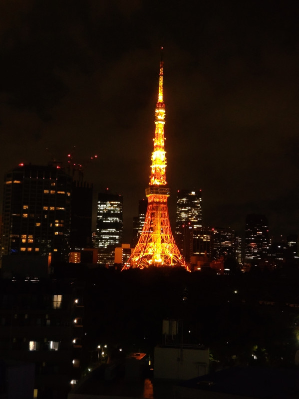 部屋から見た東京タワー
