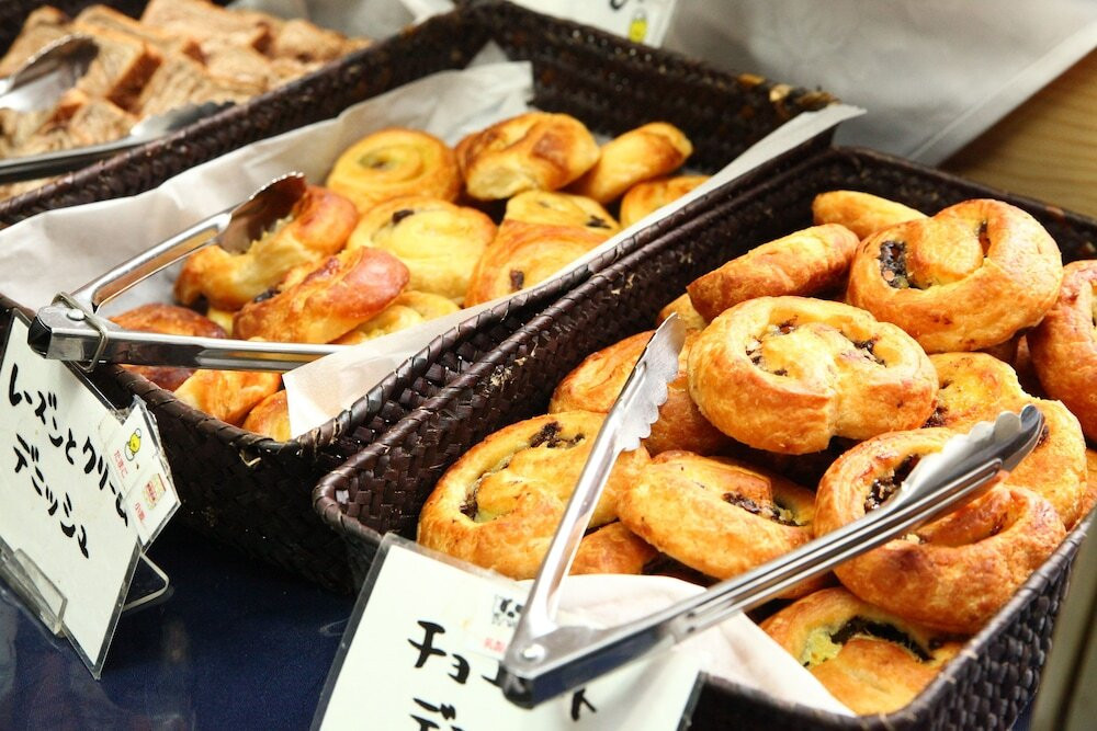 朝食ビュッフェ パン