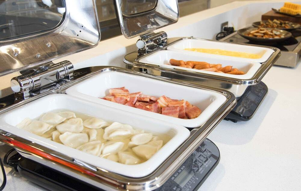 朝食ビュッフェ