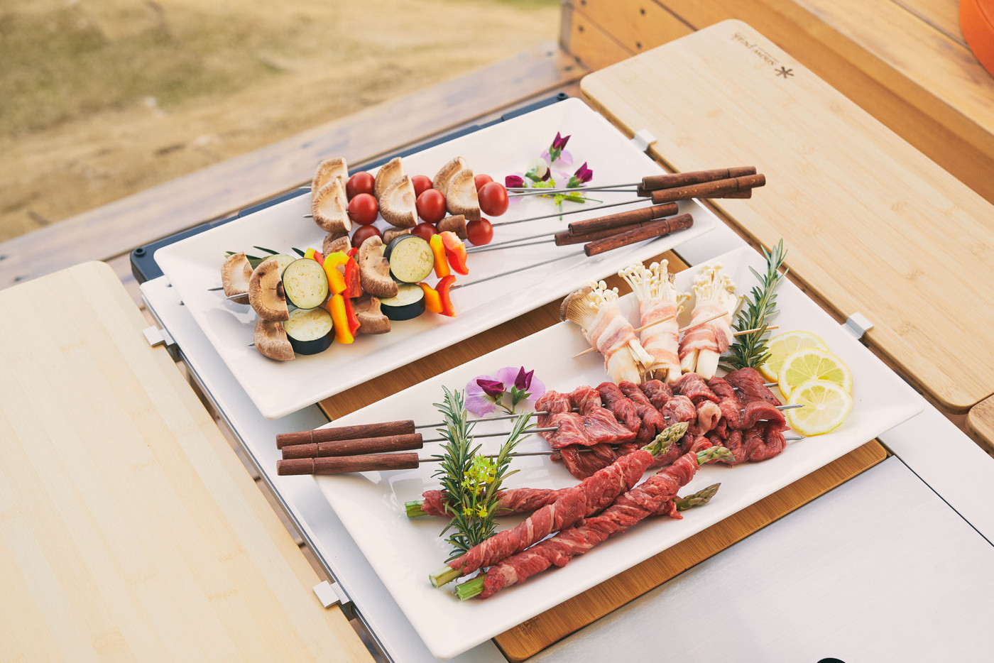 夜はプライベートデッキでBBQを満喫3717117