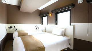 [全室禁煙]スタンダードツイン 19sqm ベッド幅120cm2台