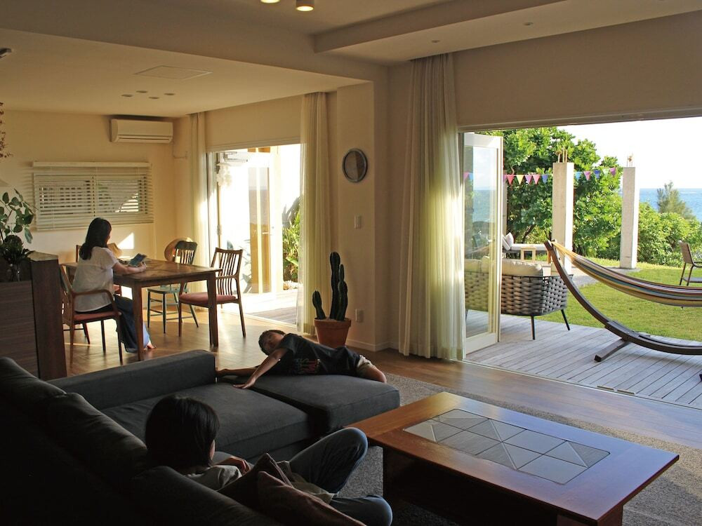 リビング エリア