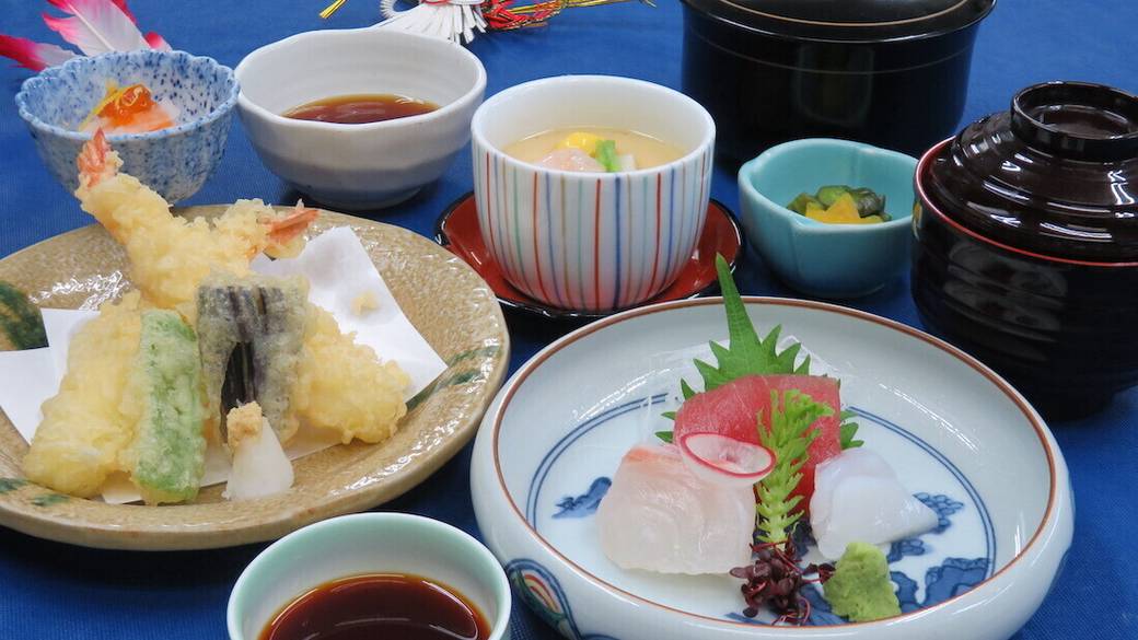 王道の和食をどうぞ
つきじ植むら 湯島店 / 1