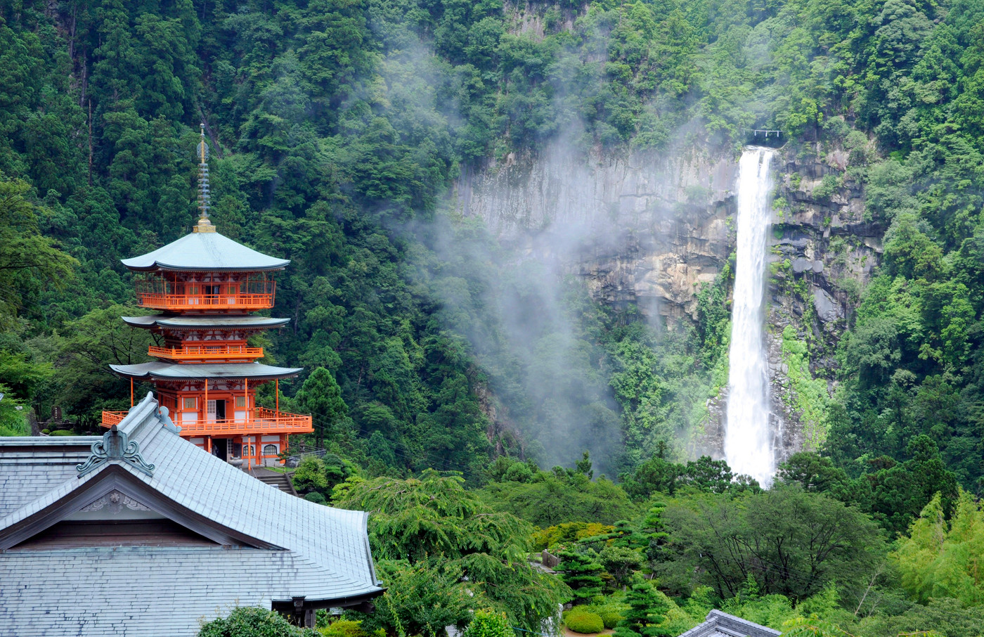 三重等と那智滝