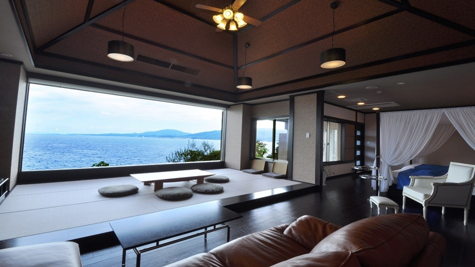 海を見渡す丘の上。オーシャンビューと海鮮を贅沢に堪能♡3495410