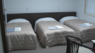 トリプルルーム トイレ洗面付