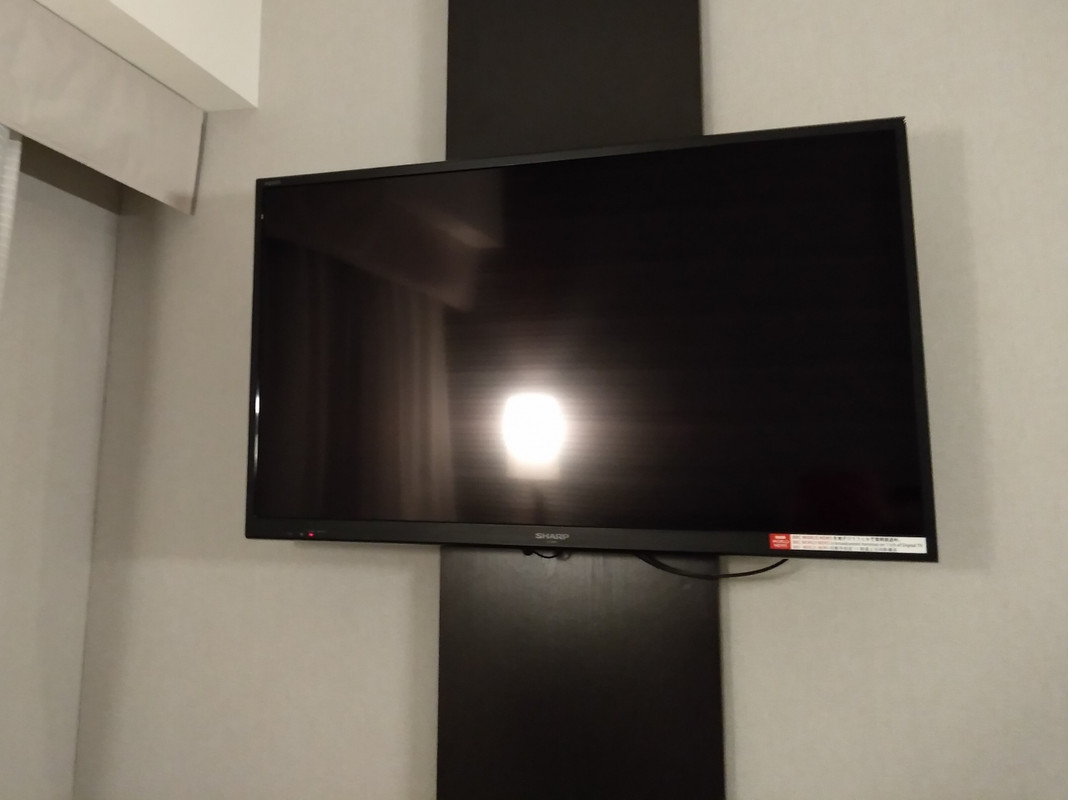 部屋のテレビ