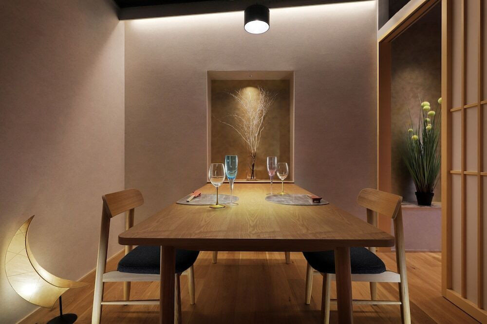 旅館のお食事処