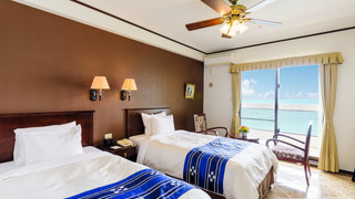 スタンダード ルーム シングルベッド 2 台 禁煙 オーシャンフロント (with Extra Bed)