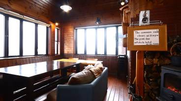 ロビーラウンジ / 15