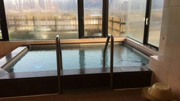 屋内スパ浴槽 / 3