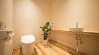 ラグジュアリー スイート + ロフト	 禁煙