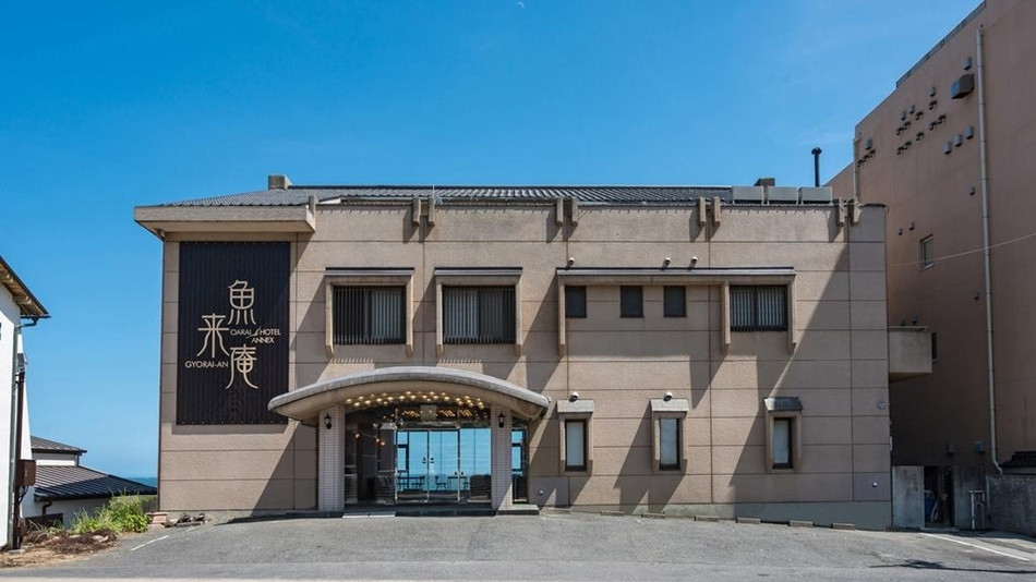 「神磯の鳥居」に見守られる、全室オーシャンビューホテル3907323