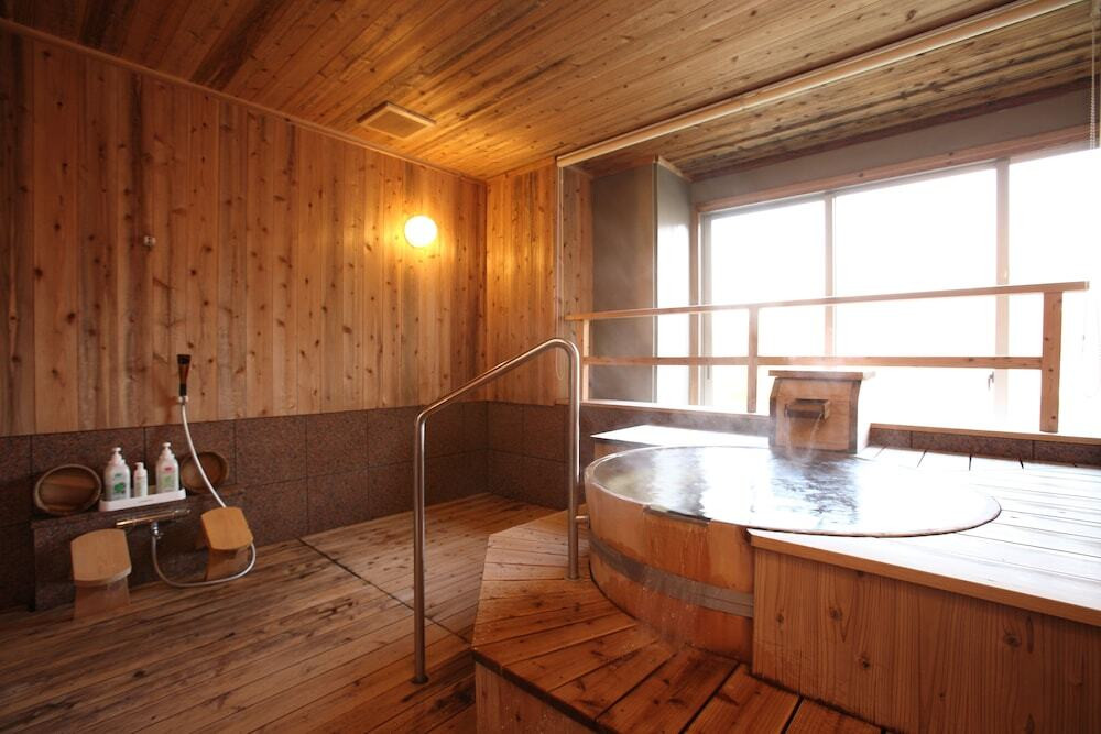 周りの目を気にすることなく心も体も温まる4008186