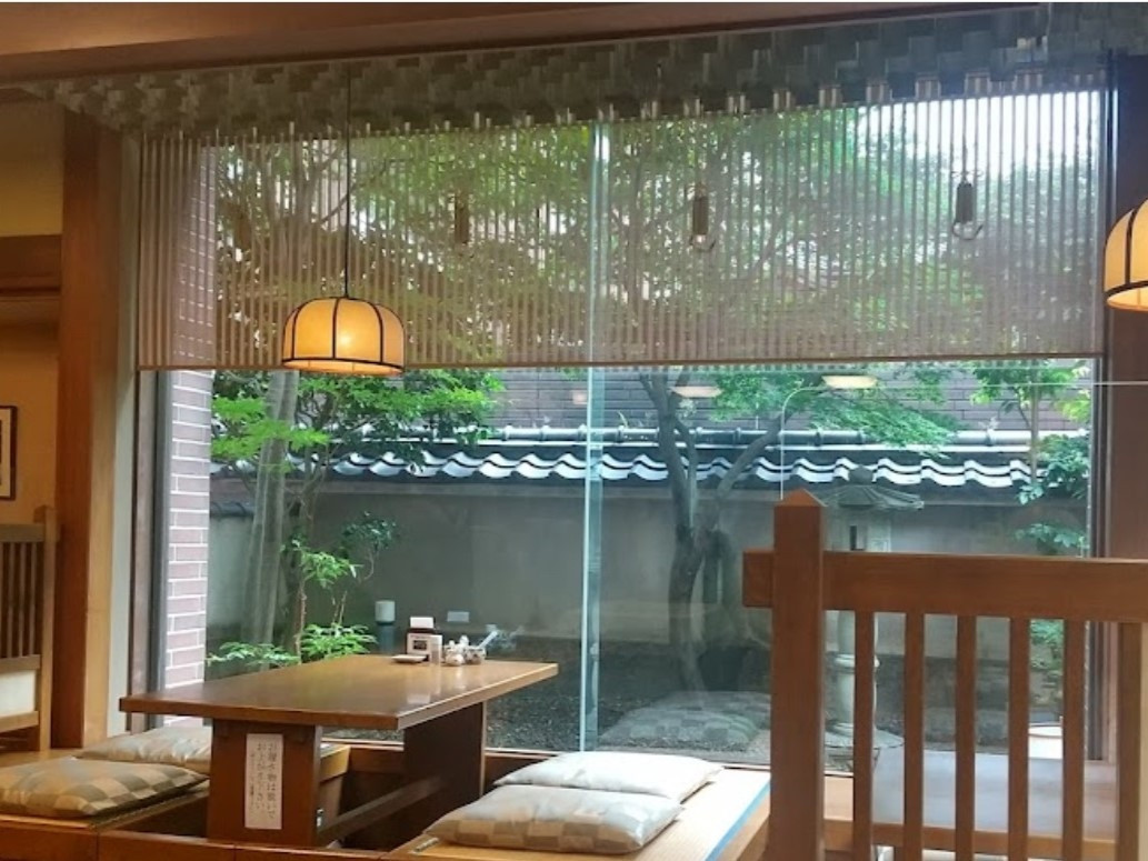 朝食会場