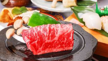 食事・飲み物 / 15