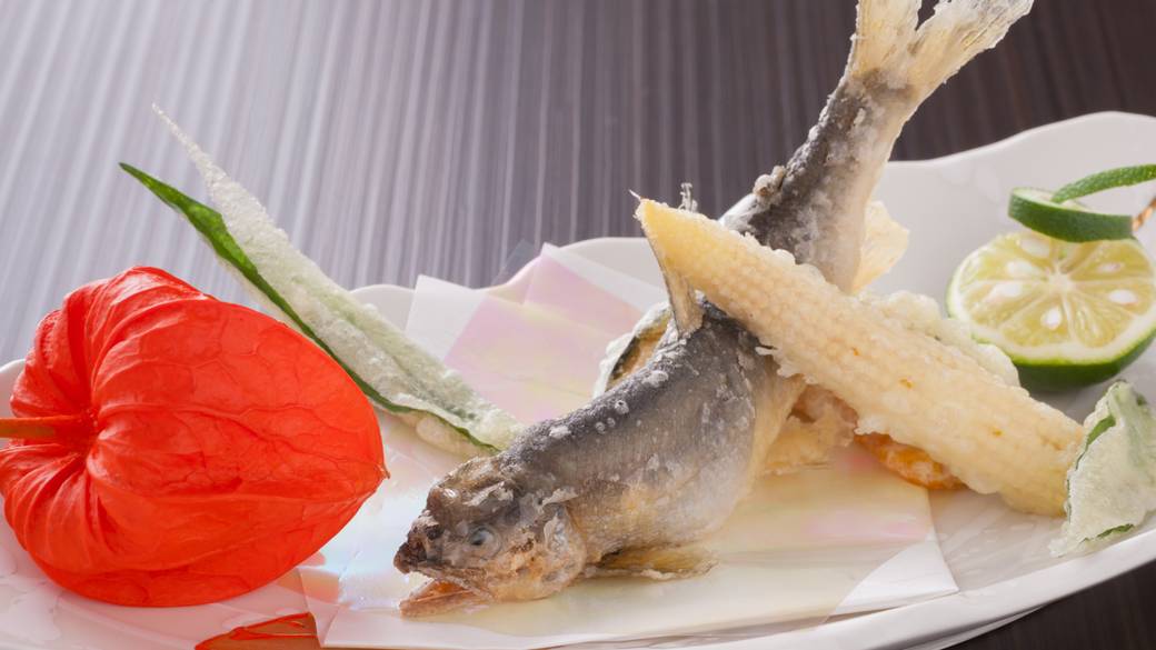 旬の食材が満載
心潤う懐石料理 / 2