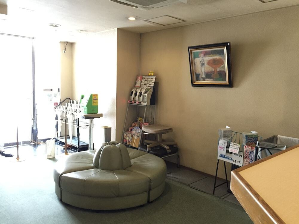 ロビー応接スペース