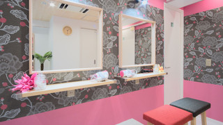 ラグジュアリー ドミトリー ルーム 男女共用 二段ベッド 2名分 (ペット不可)