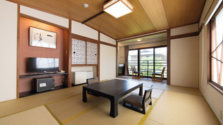 和室　共用バスルーム