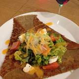 館内レストランで
気軽なフレンチ / 2